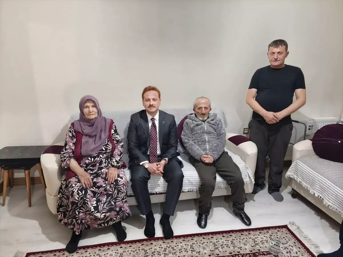 kaymakam inceden ilk gorev gununde sehit ailesine ziyaret 4HEpi45X.jpg