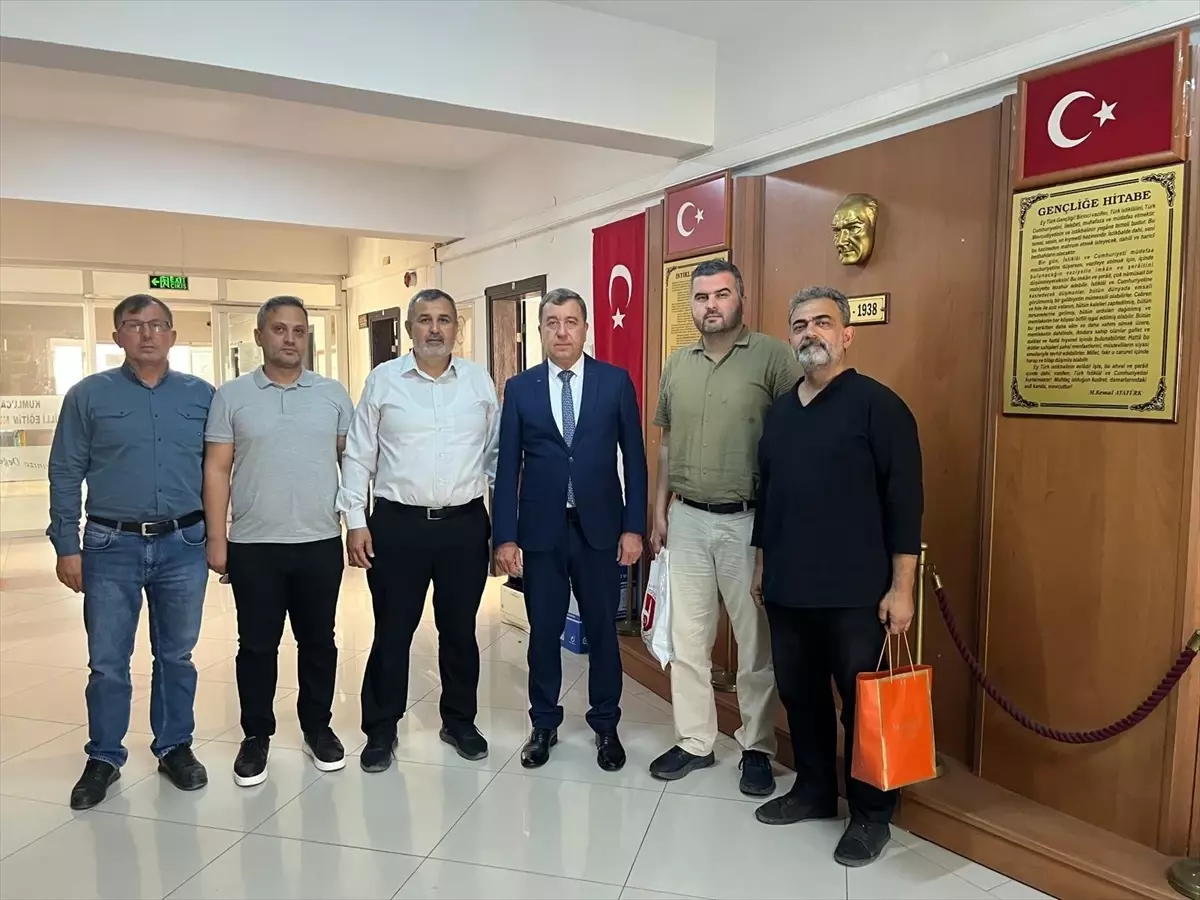 kumlucadan gazzeye 552 bin lira yardim VN2uH4MS.jpg