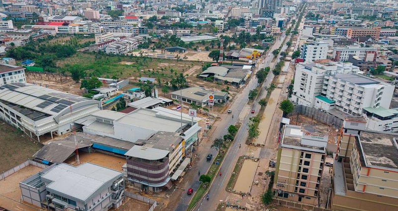 Tayland’daki sel sebebiyle hayatını kaybedenlerin sayısı 162’ye yükseldi