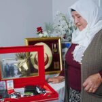 Kizinin cenazesini beklerken oglunu sehit verdi jbNnYOTX